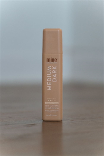 Minetan, Express Self Tan Mousse, Medium Dark